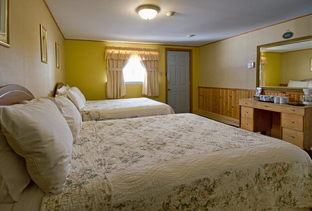 Mackenzie Motel & Cottages Shelburne Eksteriør bilde
