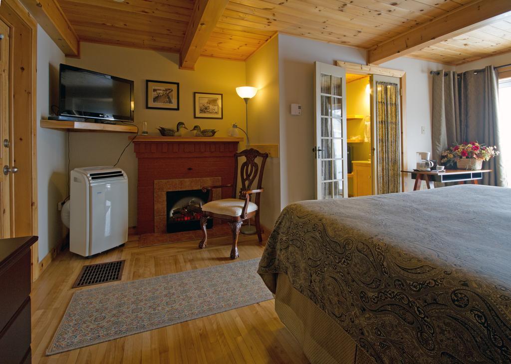 Mackenzie Motel & Cottages Shelburne Eksteriør bilde