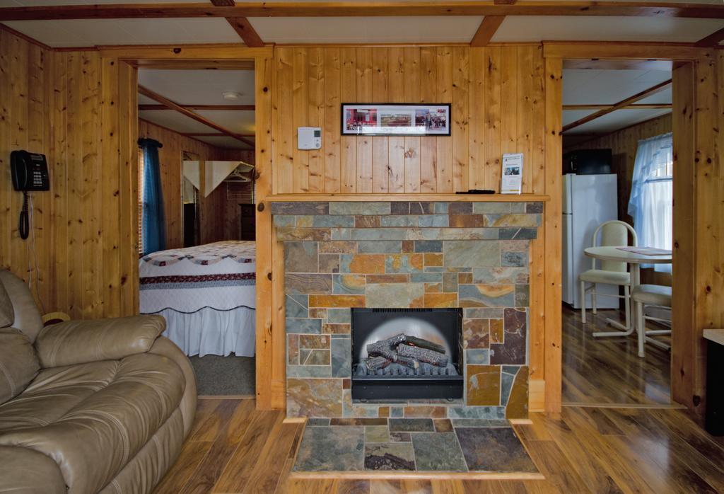 Mackenzie Motel & Cottages Shelburne Eksteriør bilde
